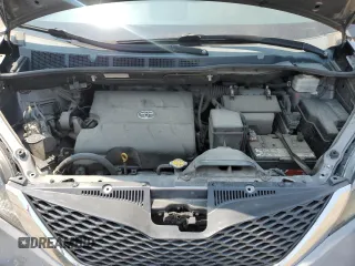2011 Toyota Sienna SE with VIN 5TDXK3DC2BS175090, listed as a Copart auction lot 62560875 with 250,496 mi miles and Salvage title. Bid and sale history available at DreamBid. Image 12.