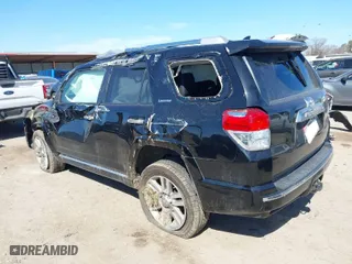 2011 Toyota 4Runner Trail with VIN JTEBU5JR3B5062033, listed as a IAAI auction lot 41670276 with 182,255 mi miles. Bid and sale history available at carsss.com. Image 3.
