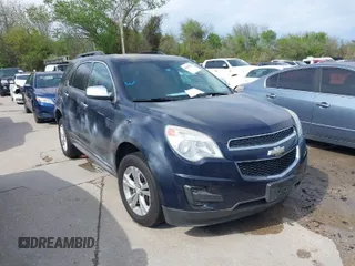 2015 Chevrolet Equinox LT z VIN 2GNFLFEK1F6256959, wystawiony jako IAAI lot #41899721 z przebiegiem 131 165 mil mil oraz . Historia ofert i sprzedaży dostępna na DreamBid. Obrazek 1.