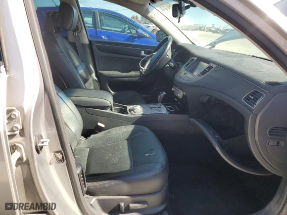 2013 Hyundai Genesis 5.0L R-Spec with VIN KMHGC4DHXDU241894, listed as a Copart auction lot 49407515 with 58,172 mi miles and Salvage Title. Bid and sale history available at carsss.com. Image 7.