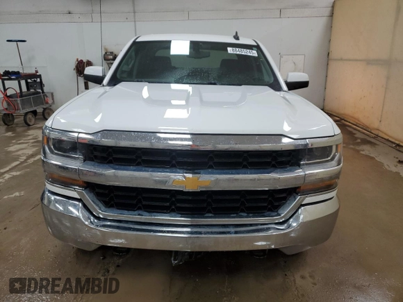 2018 Chevrolet Silverado 1500 LT with VIN 1GCUKREC5JF248083, listed as a Copart auction lot 88485245 with 121,973 mi miles and Clean Title. Bid and sale history available at DreamBid. Image 5.