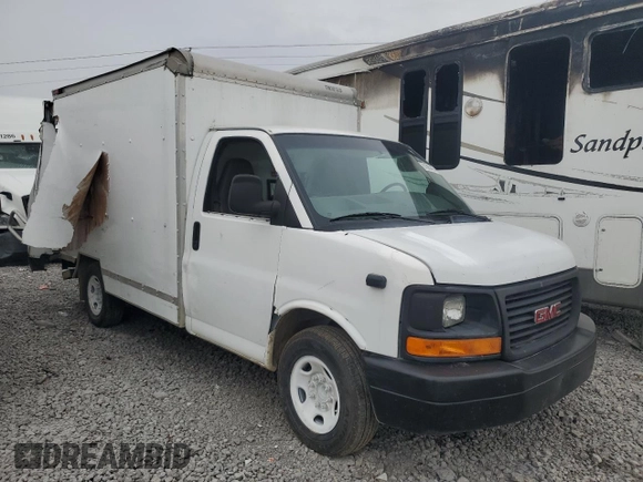 2010 GMC Savana z VIN 1GD1G2AA9A1901569, wystawiony jako Copart lot #81084424 z przebiegiem 162 381 mil mil oraz Szkoda całkowita • Salvage title. Historia ofert i sprzedaży dostępna na DreamBid. Obrazek 4.