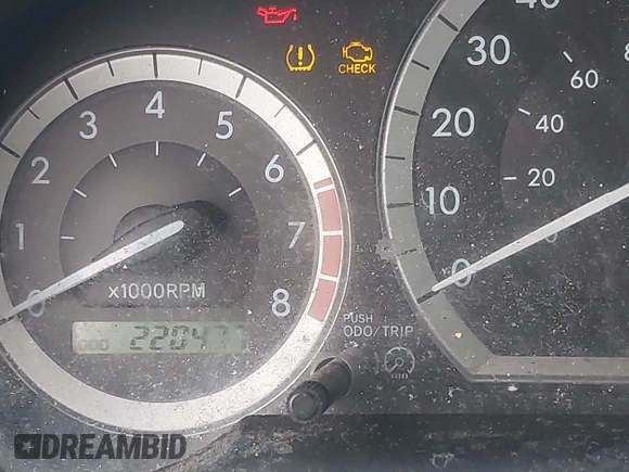 2008 Toyota Sienna with VIN 5TDZK23C08S154493, listed as a IAAI auction lot 42014413 with 220,477 mi miles and . Bid and sale history available at DreamBid. Image 7.