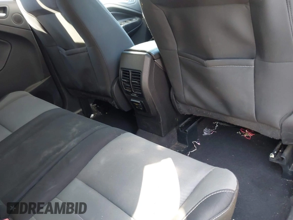 2015 Ford Escape SE with VIN 1FMCU9G93FUC32776, listed as a IAAI auction lot 41849714 with 135,875 mi miles. Bid and sale history available at carsss.com. Image 8.
