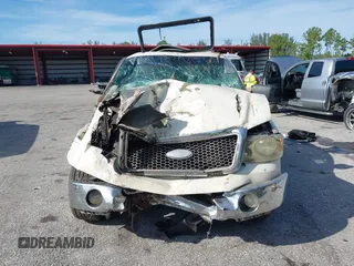 2007 Ford F-150 XLT z VIN 1FTPW12V37FB55726, wystawiony jako IAAI lot #42795768 z przebiegiem Nie podano mil oraz . Historia ofert i sprzedaży dostępna na DreamBid. Obrazek 11.