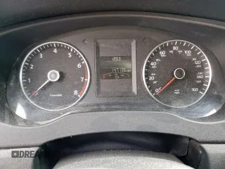 2013 Volkswagen Jetta SEL с VIN 3VWLX7AJ4DM354418, выставлен на аукционе Copart как лот 54982235 с пробегом 147 136 миль миль и Списание • Salvage title. История ставок и продаж доступна на DreamBid. Изображение 9.