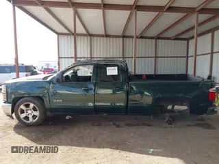 2015 Chevrolet Silverado 1500 LT with VIN 1GCRCREC6FZ161835, listed as a IAAI auction lot 41516896 with 206,305 mi miles. Bid and sale history available at carsss.com. Image 15.