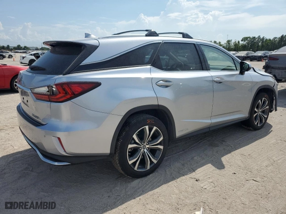2022 Lexus RX with VIN JTJHGKFA4N2029004, listed as a Copart auction lot 67264724 with 8,425 mi miles and Salvage Title. Bid and sale history available at carsss.com. Image 3.