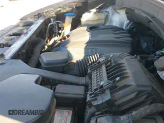 2014 Hyundai Santa Fe с VIN 5XYZU3LB8EG126912, выставлен на аукционе IAAI как лот 41388827 с пробегом 135 201 миль миль и . История ставок и продаж доступна на DreamBid. Изображение 19.