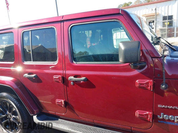 2021 Jeep Wrangler Unlimited Sahara with VIN 1C4JJXP60MW688749, listed as a IAAI auction lot 41341634 with 45,772 mi miles and . Bid and sale history available at DreamBid. Image 14.