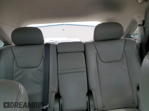 2015 Lexus RX 350 z VIN 2T2BK1BAXFC309922, wystawiony jako Copart lot #57360725 z przebiegiem 189 139 mil mil oraz Szkoda całkowita • Salvage title. Historia ofert i sprzedaży dostępna na DreamBid. Obrazek 10.