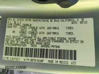 2023 Toyota Tacoma SR z VIN 3TMCZ5AN0PM627654, wystawiony jako IAAI lot #42157641 z przebiegiem 35 015 mil mil oraz . Historia ofert i sprzedaży dostępna na DreamBid. Obrazek 9.