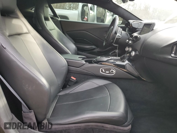 2020 Aston Martin Vantage z VIN SCFSMGAWXLGN02889, wystawiony jako Copart lot #41468605 z przebiegiem 21 815 mil mil oraz Szkoda całkowita • Salvage title. Historia ofert i sprzedaży dostępna na DreamBid. Obrazek 10.