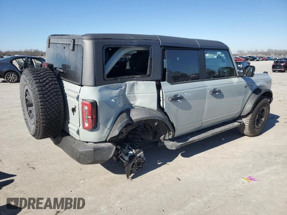 2024 Ford Bronco Wildtrak z VIN 1FMEE2BP6RLA70218, wystawiony jako Copart lot #41918605 z przebiegiem 3 782 mil mil oraz Szkoda całkowita • Salvage title. Historia ofert i sprzedaży dostępna na DreamBid. Obrazek 3.