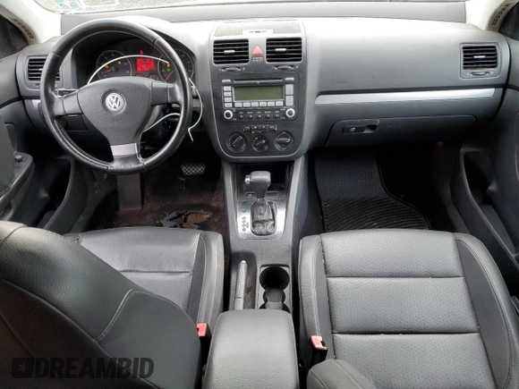 2009 Volkswagen Jetta SE with VIN 3VWRZ71K69M120110, listed as a Copart auction lot 64813905 with 114,552 mi miles and Salvage title. Bid and sale history available at DreamBid. Image 8.