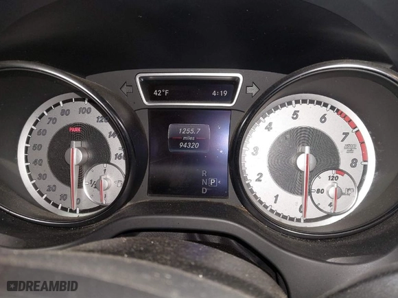 2016 Mercedes-Benz GLA with VIN WDCTG4GB6GJ218563, listed as a IAAI auction lot 41368807 with 94,320 mi miles. Bid and sale history available at carsss.com. Image 7.