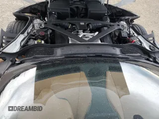 2020 Aston Martin DB11 z VIN SCFRMFCWXLGM09361, wystawiony jako Copart lot #74208744 z przebiegiem 10 972 mil mil oraz Szkody całkowita. Historia ofert i sprzedaży dostępna na DreamBid. Obrazek 11.