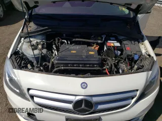 2015 Mercedes-Benz B with VIN WDDVP9AB9FJ004658, listed as a Copart auction lot 70559043 with 39,113 mi miles. Bid and sale history available at carsss.com. Image 11.