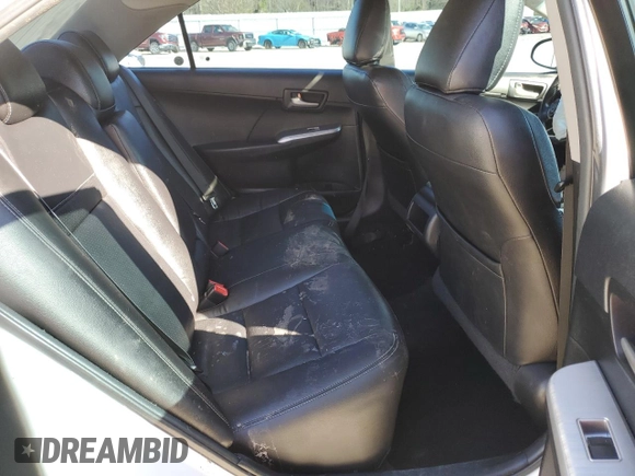 2014 Toyota Camry L with VIN 4T1BF1FK7EU795226, listed as a Copart auction lot 48015775 with 308,852 mi miles and Salvage Title. Bid and sale history available at carsss.com. Image 10.