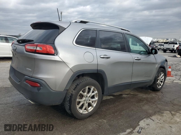 2016 Jeep Cherokee Altitude with VIN 1C4PJLCS4GW247345, listed as a Copart auction lot 49221745 with 125,896 mi miles and Salvage Title. Bid and sale history available at carsss.com. Image 3.