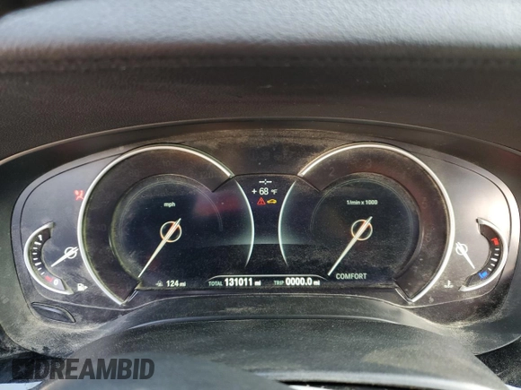 2018 BMW 5 Series 530i z VIN WBAJA5C5XJWA36332, wystawiony jako Copart lot #47810135 z przebiegiem 131 011 mil mil oraz Szkoda całkowita • Salvage title. Historia ofert i sprzedaży dostępna na DreamBid. Obrazek 9.