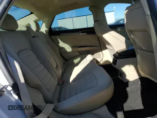 2016 Ford Fusion SE with VIN 3FA6P0H71GR106321, listed as a Copart auction lot 49655175 with 73,631 mi miles and Salvage Title. Bid and sale history available at DreamBid. Image 10.
