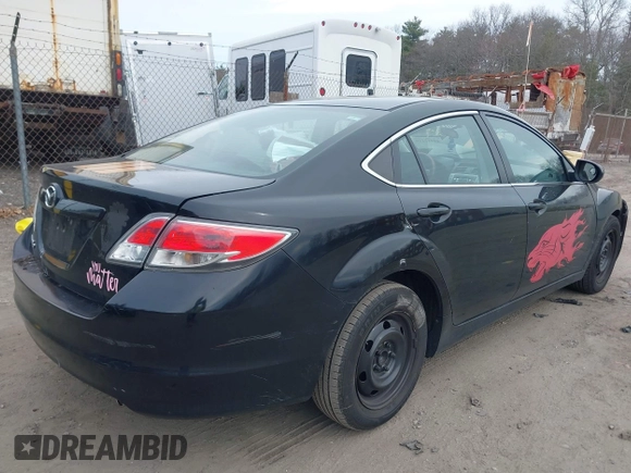2010 Mazda 6 i Sport with VIN 1YVHZ8BH1A5M35358, listed as a IAAI auction lot 41912210 with 175,059 mi miles. Bid and sale history available at carsss.com. Image 4.