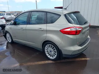 2015 Ford C-Max Hybrid SE with VIN 1FADP5AU5FL120692, listed as a IAAI auction lot 41590616 with 102,381 mi miles. Bid and sale history available at carsss.com. Image 3.