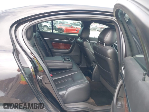 2013 Lincoln MKS with VIN 1LNHL9DK1DG608872, listed as a IAAI auction lot 42672243 with 175,935 mi miles and . Bid and sale history available at DreamBid. Image 8.