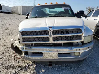 2002 Dodge Ram 3500 with VIN 3B7MC33C32M293036, listed as a Copart auction lot 77405204 with 0 mi miles and Salvage Title. Bid and sale history available at carsss.com. Image 5.