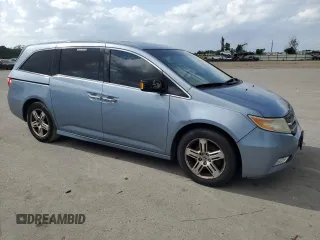 2013 Honda Odyssey Touring with VIN 5FNRL5H95DB067747, listed as a Copart auction lot 52769045 with 355,913 mi miles and Clean Title. Bid and sale history available at carsss.com. Image 4.