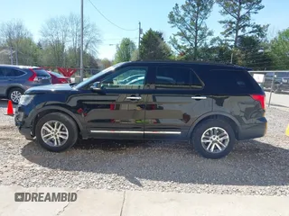 2016 Ford Explorer XLT with VIN 1FM5K7DHXGGB97992, listed as a IAAI auction lot 41880961 with 179,233 mi miles and . Bid and sale history available at carsss.com. Image 14.