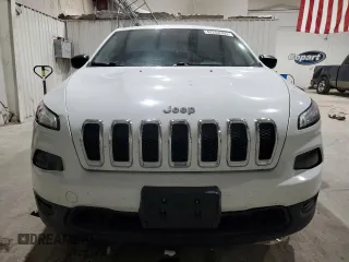 2014 Jeep Cherokee Sport with VIN 1C4PJLAB0EW320792, listed as a Copart auction lot 42204355 with 183,107 mi miles and Salvage Title. Bid and sale history available at DreamBid. Image 5.
