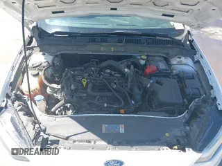 2019 Ford Fusion SE with VIN 3FA6P0HD0KR215531, listed as a IAAI auction lot 41867778 with 101,893 mi miles. Bid and sale history available at carsss.com. Image 10.