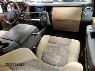 2015 Ford F-250 XLT z VIN 1FT7X2B61FED02464, wystawiony jako Copart lot #51217505 z przebiegiem 159 967 mil mil oraz Szkoda całkowita • Salvage title. Historia ofert i sprzedaży dostępna na DreamBid. Obrazek 8.