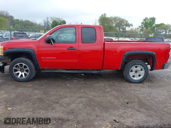 2010 Chevrolet Silverado 1500 LT with VIN 1GCSKSE34AZ201494, listed as a IAAI auction lot 42117833 with 167,573 mi miles and . Bid and sale history available at DreamBid. Image 14.