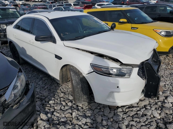 2019 Ford Police Interceptor Sedan with VIN 1FAHP2MK4KG109213, listed as a Copart auction lot 77629344 with 68,759 mi miles and Salvage Title. Bid and sale history available at carsss.com. Image 4.