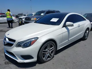 2014 Mercedes-Benz E 350 z VIN WDDKJ5KB6EF248751, wystawiony jako IAAI lot #42316139 z przebiegiem 131 183 mil mil oraz . Historia ofert i sprzedaży dostępna na DreamBid. Obrazek 2.