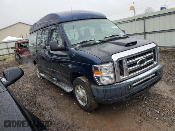 2012 Ford Econoline Passenger XL with VIN 1FBNE3BL7CDB17804, listed as a Copart auction lot 84530704 with 97,834 mi miles and Salvage title. Bid and sale history available at DreamBid. Image 4.