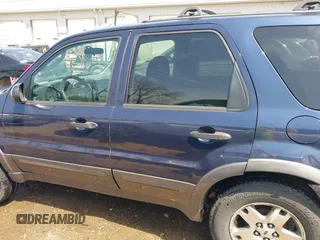 2004 Ford Escape XLT z VIN 1FMYU93194KB52283, wystawiony jako IAAI lot #42084240 z przebiegiem 142 871 mil mil oraz . Historia ofert i sprzedaży dostępna na DreamBid. Obrazek 14.