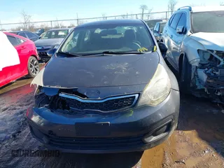2012 Kia Rio EX z VIN KNADN4A3XC6075936, wystawiony jako IAAI lot #41445268 z przebiegiem 193 126 mil mil oraz . Historia ofert i sprzedaży dostępna na DreamBid. Obrazek 12.