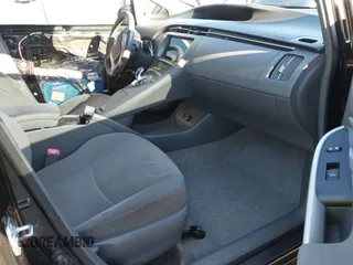 2011 Toyota Prius I with VIN JTDKN3DU2B0253302, listed as a IAAI auction lot 41851501 with 117,778 mi miles and . Bid and sale history available at DreamBid. Image 5.