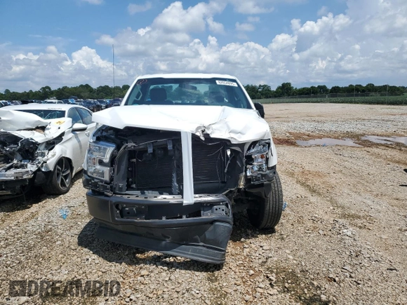 2017 Ford F-150 XL с VIN 1FTMF1C89HFC37988, выставлен на аукционе Copart как лот 62654895 с пробегом 107 035 миль миль и Списание • Salvage title. История ставок и продаж доступна на DreamBid. Изображение 5.