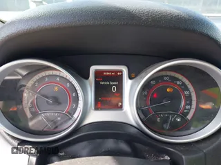 2019 Dodge Journey SE with VIN 3C4PDCBB9KT731969, listed as a IAAI auction lot 42107326 with 55,346 mi miles and . Bid and sale history available at DreamBid. Image 7.