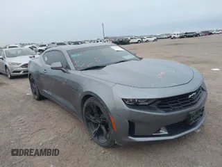 2020 Chevrolet Camaro 1LT with VIN 1G1FB1RS3L0130799, listed as a IAAI auction lot 41636560 with 161,886 mi miles. Bid and sale history available at carsss.com. Image 1.