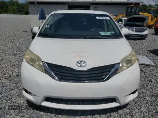 2011 Toyota Sienna LE AAS with VIN 5TDKK3DC9BS100400, listed as a Copart auction lot 62060125 with 210,274 mi miles and Salvage title. Bid and sale history available at DreamBid. Image 5.