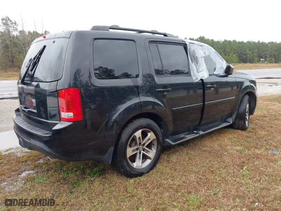 2015 Honda Pilot SE with VIN 5FNYF3H39FB010277, listed as a IAAI auction lot 41557471 with 137,972 mi miles. Bid and sale history available at carsss.com. Image 4.