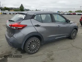 2020 Nissan Kicks S z VIN 3N1CP5BV4LL523594, wystawiony jako Copart lot #54453555 z przebiegiem 67 361 mil mil oraz Szkoda całkowita • Salvage title. Historia ofert i sprzedaży dostępna na DreamBid. Obrazek 3.