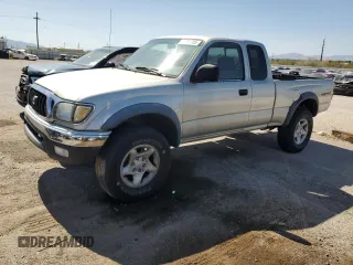 2002 Toyota Tacoma PreRunner z VIN 5TESN92N02Z885312, wystawiony jako Copart lot #61227705 z przebiegiem 209 970 mil mil oraz Szkoda całkowita • Salvage title. Historia ofert i sprzedaży dostępna na DreamBid. Obrazek 1.
