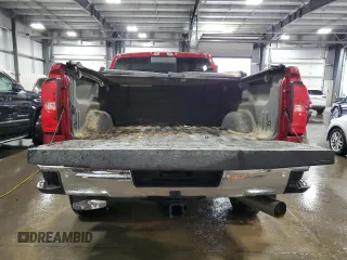 2019 Chevrolet Silverado 3500HD LTZ with VIN 1GC4KXEY1KF187526, listed as a Copart auction lot 77872454 with 32,368 mi miles and Salvage Title. Bid and sale history available at carsss.com. Image 6.